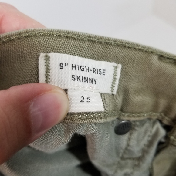 Madewell Green High Rise Skinny Raw Hem Jeans - Picture 5 of 6